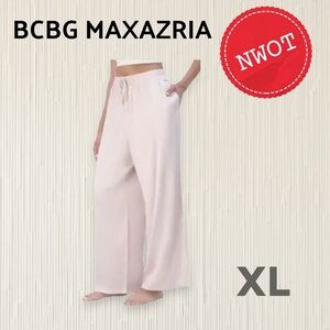 *🆕*NWOT* BCBGMAXAZRIA | XL | Light pink satin lounge pants wide legs